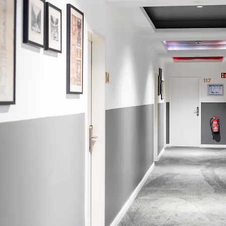 Yors Boutique Hotel